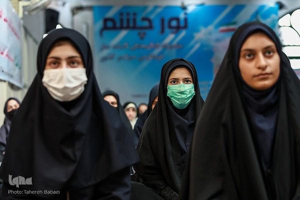 برگزاری نماز جماعت باشکوه دانش آموزی