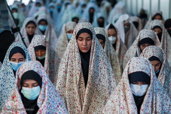 برگزاری نماز جماعت باشکوه دانش آموزی