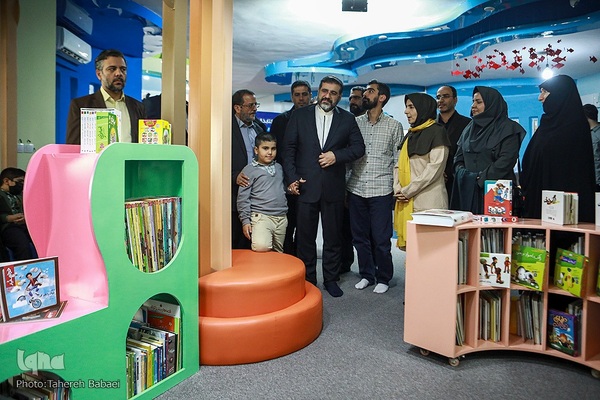 افتتاح کتابخانه «هدهد سفید» ویژه کودکان