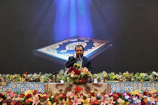 تجلیل از حفاظ کل قرآن کریم مرکز آموزش قرآن آستان مقدس حضرت عبدالعظیم (ع)