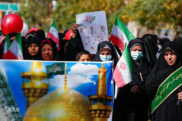 اجتماع بانوان با عنوان «زن، عزت، هویت ایرانی» در بیرجند