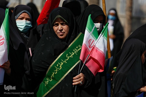 اجتماع بانوان با عنوان «زن، عزت، هویت ایرانی» در بیرجند