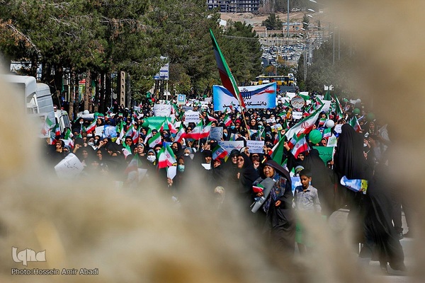 اجتماع بانوان با عنوان «زن، عزت، هویت ایرانی» در بیرجند