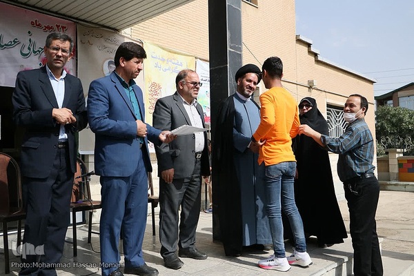 مراسم روز جهانی نابینایان در همدان