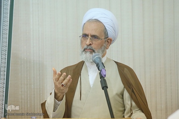 آیت‌الله اعرافی