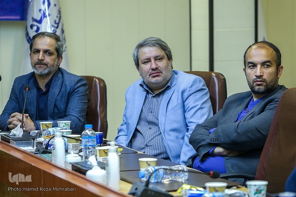 رونمایی از کتاب «میل کلی»