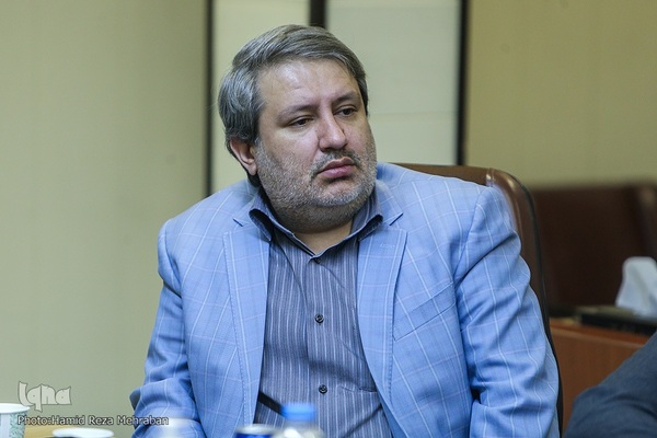 رونمایی از کتاب «میل کلی»