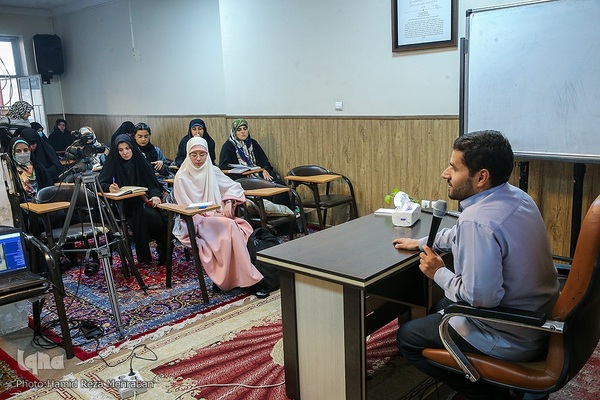 افتتاحیه دوره های مقدمات تدبر در قرآن