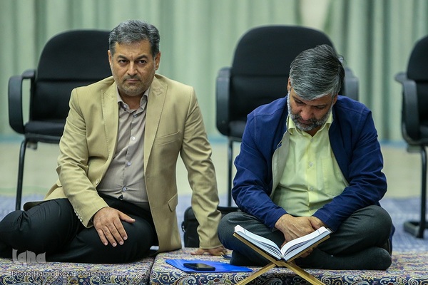 ششمین جلسه تلاوت و استماع قرآن کریم