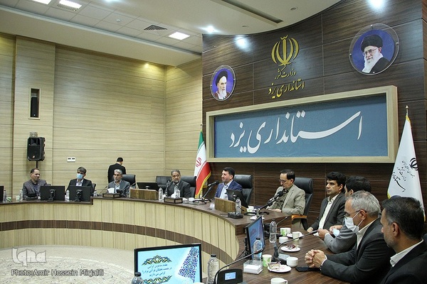 تجلیل از دانش‌آموزان نخبه قرآنی استان یزد