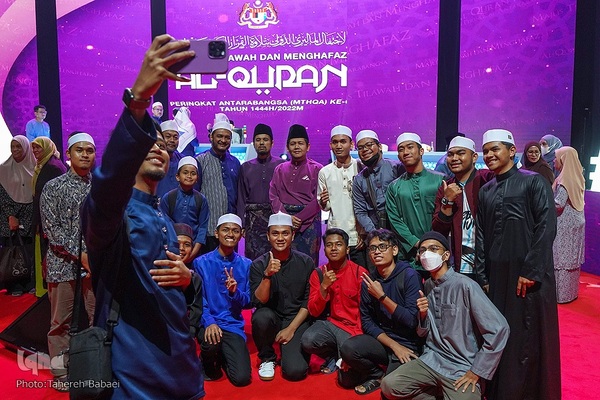 شب پایانی رقابت‌های بین‌المللی قرآن مالزی با حضور ملکه