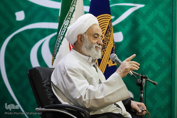 گردهمایی ائمه جمعه و جماعات استان اصفهان