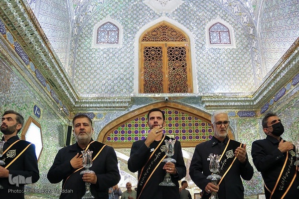 حضور معاون اول رئیس جمهور و وزیر کشور در حرم شاهچراغ