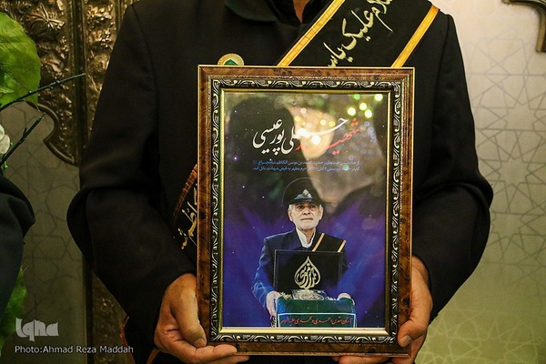 حضور معاون اول رئیس جمهور و وزیر کشور در حرم شاهچراغ