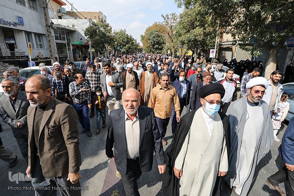 راهپیمایی باشکوه مردم همدان در محکومیت اقدام تروریستی در شاهچراغ شیراز