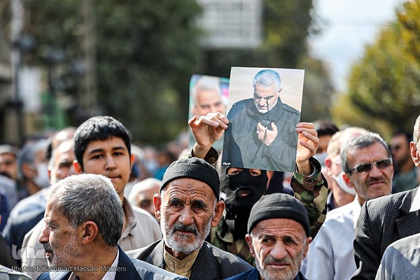 راهپیمایی باشکوه مردم همدان در محکومیت اقدام تروریستی در شاهچراغ شیراز