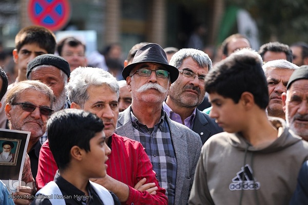 راهپیمایی باشکوه مردم همدان در محکومیت اقدام تروریستی در شاهچراغ شیراز