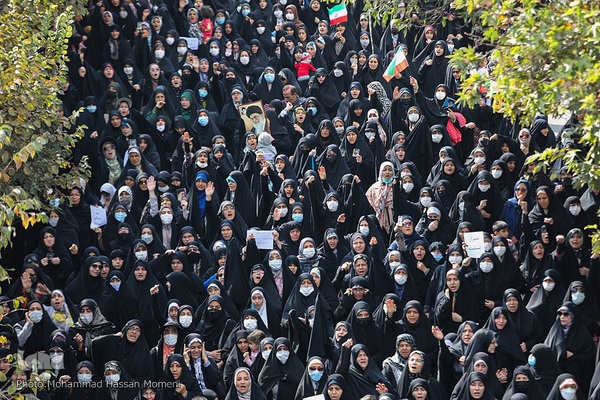 راهپیمایی باشکوه مردم همدان در محکومیت اقدام تروریستی در شاهچراغ شیراز