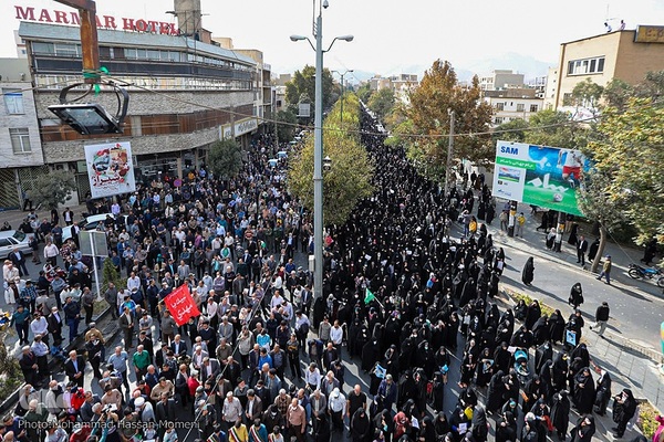 راهپیمایی باشکوه مردم همدان در محکومیت اقدام تروریستی در شاهچراغ شیراز