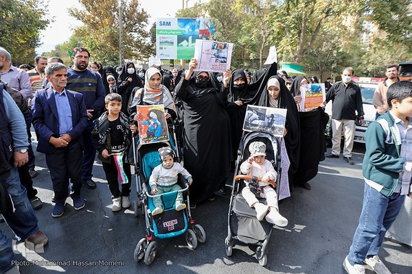 راهپیمایی باشکوه مردم همدان در محکومیت اقدام تروریستی در شاهچراغ شیراز
