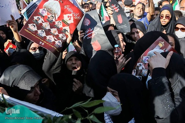 تشیع پیکر شهدای حادثه تروریستی شاهچراغ