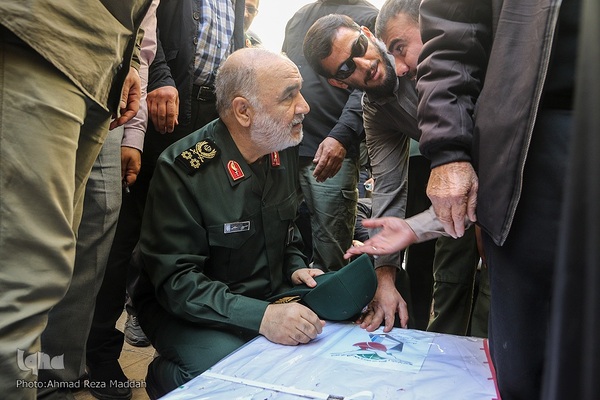 تشیع پیکر شهدای حادثه تروریستی حرم شاهچراغ(ع)-2