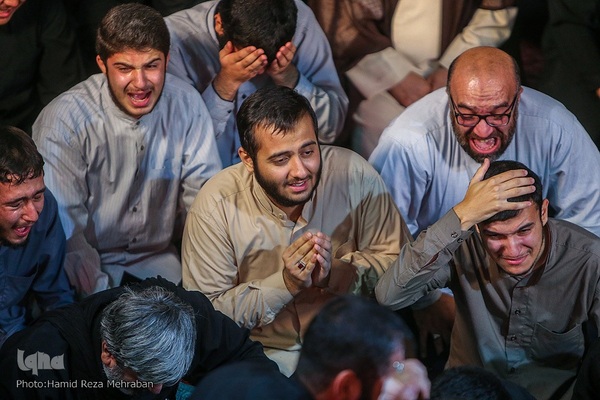 آئین وداع با پیکر شهید مدافع امنیت «آرمان علی‌وردی» در حوزه علمیه آیت‌الله مجتهدی(ره)