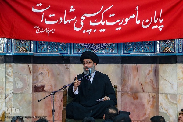 آئین وداع با پیکر شهید مدافع امنیت «آرمان علی‌وردی» در حوزه علمیه آیت‌الله مجتهدی(ره)