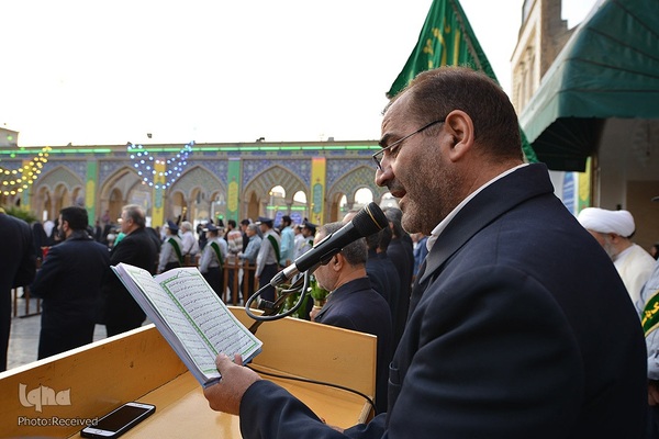 اهتزاز پرچم گنبد منور حضرت عبدالعظیم (ع)