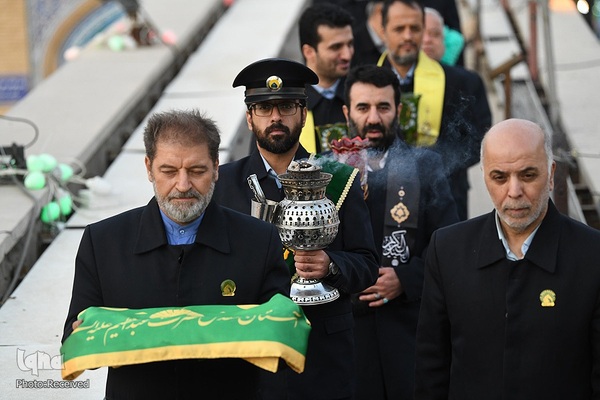 اهتزاز پرچم گنبد منور حضرت عبدالعظیم (ع)