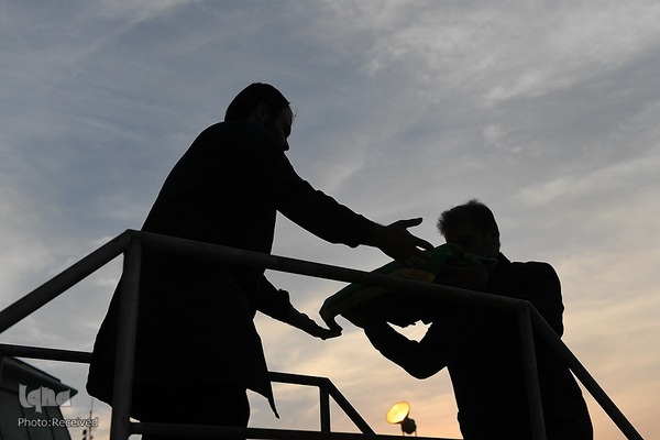 اهتزاز پرچم گنبد منور حضرت عبدالعظیم (ع)