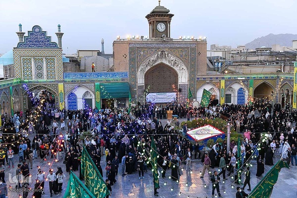 اهتزاز پرچم گنبد منور حضرت عبدالعظیم (ع)