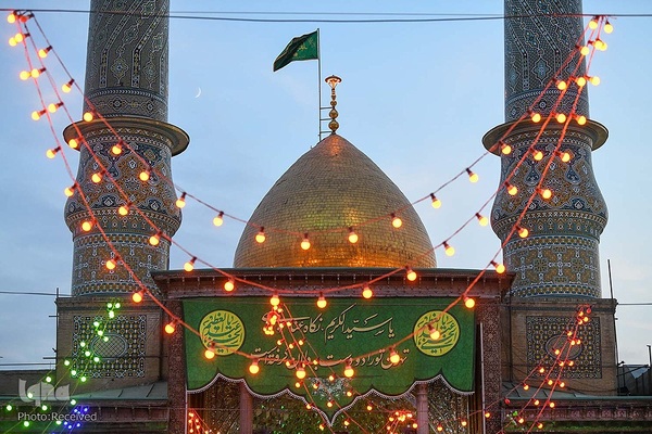 اهتزاز پرچم گنبد منور حضرت عبدالعظیم (ع)