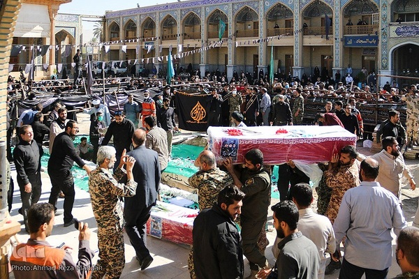 خاکسپاری پیکر مطهر ۶ شهید حمله تروریستی در حرم شاهچراغ(ع)