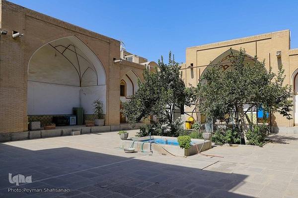 مدرسه علمیه شفیعیه اصفهان