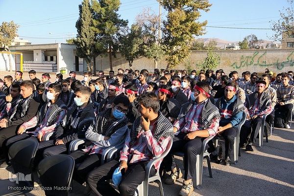 مراسم گلباران کلاس درس دانش‌آموز شهید محمدرضا کشاورز با حضور وزیر آموزش پرورش