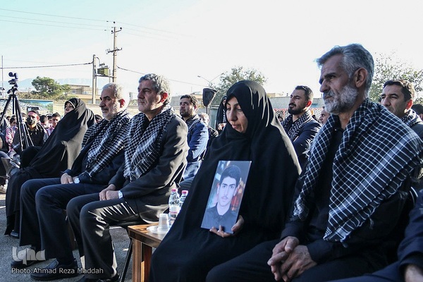 مراسم گلباران کلاس درس دانش‌آموز شهید محمدرضا کشاورز با حضور وزیر آموزش پرورش