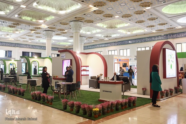 ششمین جشنواره و نمایشگاه ملی گیاهان دارویی و فرآورده‌های طبیعی طب سنتی ایران