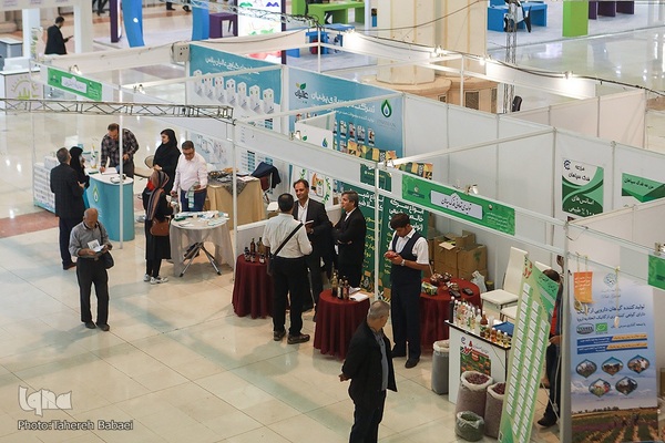 ششمین جشنواره و نمایشگاه ملی گیاهان دارویی و فرآورده‌های طبیعی طب سنتی ایران