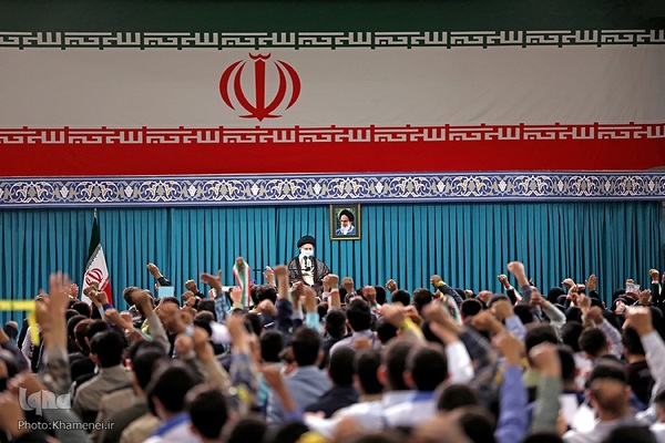 دیدار دانش‌آموزان سراسر کشور با رهبر انقلاب اسلامی