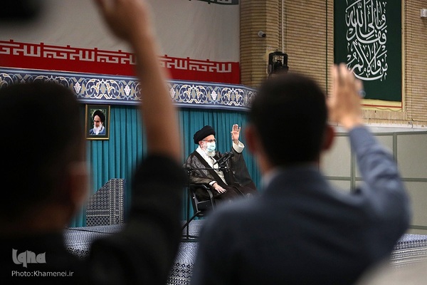 دیدار دانش‌آموزان سراسر کشور با رهبر انقلاب اسلامی