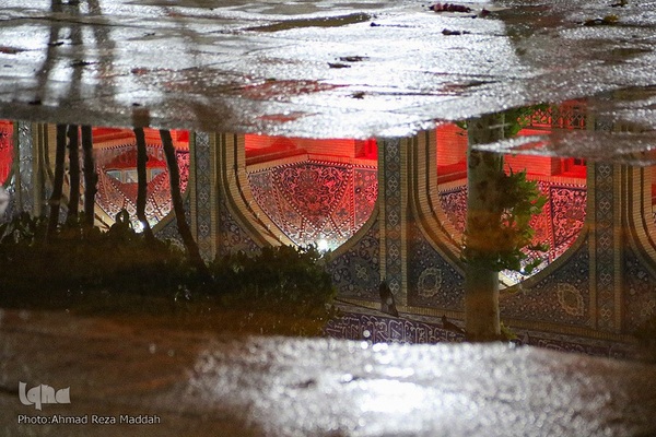 بارش اولین باران پاییزی در آستان حضرت شاهچراغ(ع)
