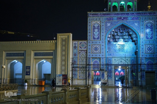 بارش اولین باران پاییزی در آستان حضرت شاهچراغ(ع)