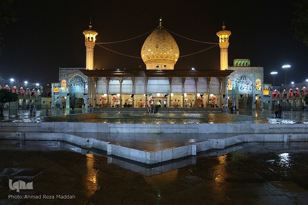 بارش اولین باران پاییزی در آستان حضرت شاهچراغ(ع)