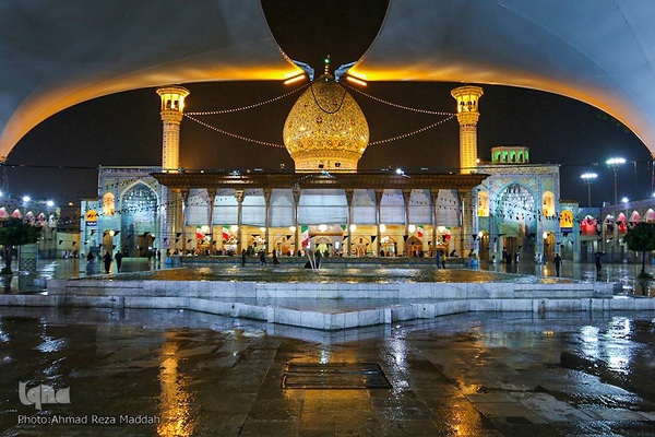 بارش اولین باران پاییزی در آستان حضرت شاهچراغ(ع)