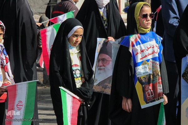 روز مبارزه با استکبار جهانی در بیرجند