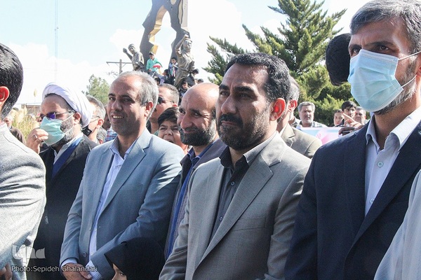 روز مبارزه با استکبار جهانی در بیرجند