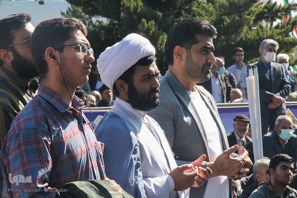 روز مبارزه با استکبار جهانی در بیرجند