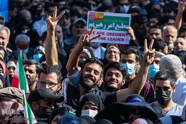 یوم‌الله ۱۳ آبان در تهران