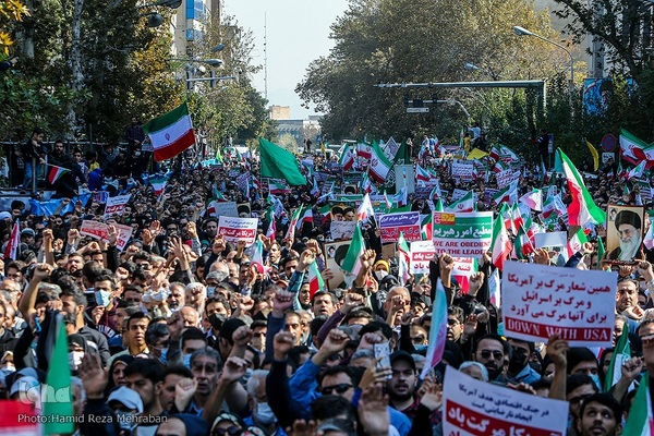 یوم‌الله ۱۳ آبان در تهران